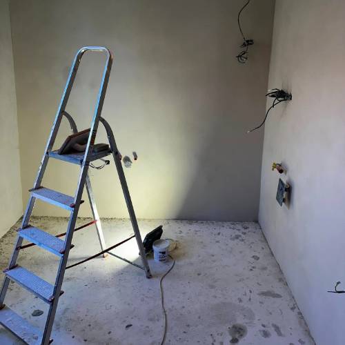 Práce, vymalování, důkaz práce a vymalování